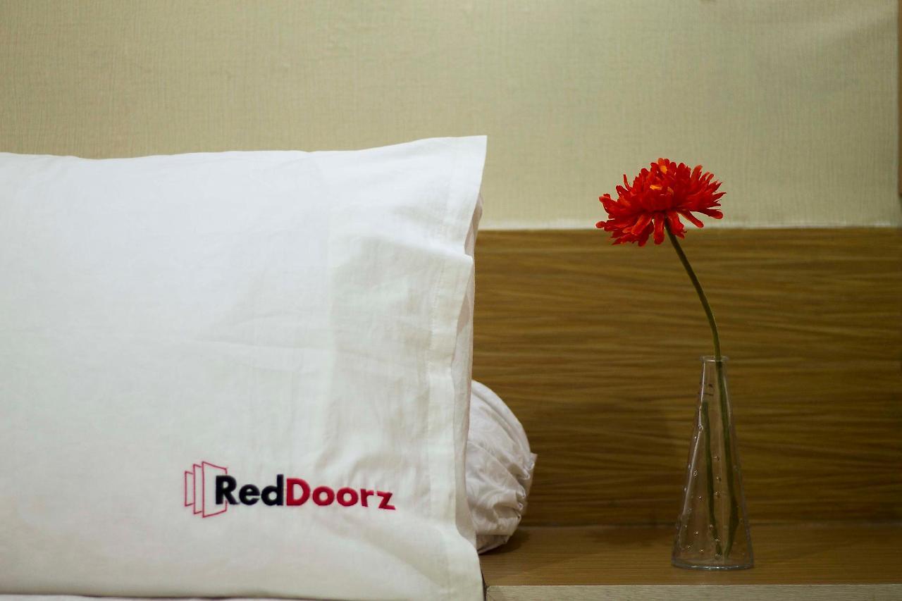 Hotel Reddoorz Near Naia Terminal 1 Paranaque City Exteriér fotografie