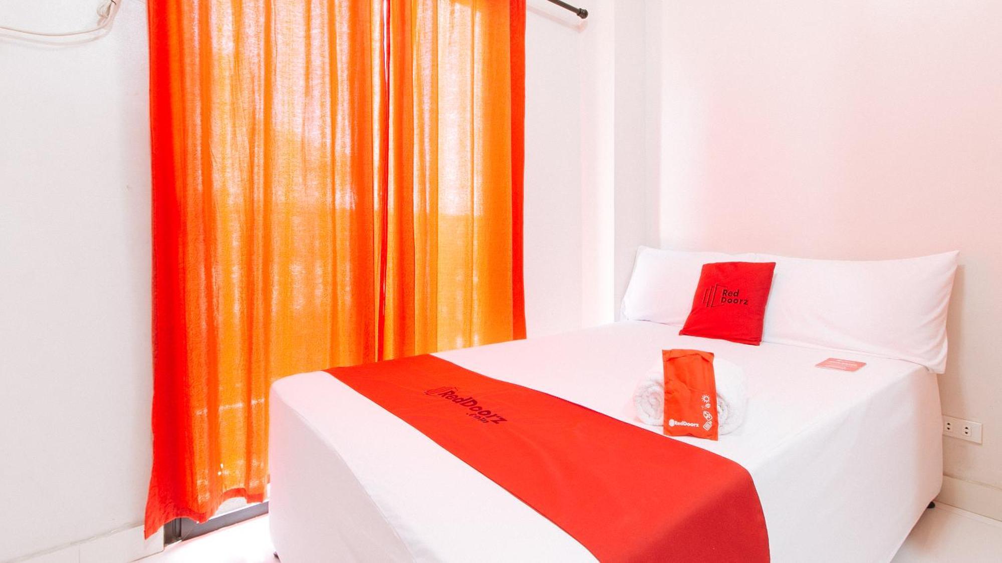 Hotel Reddoorz Near Naia Terminal 1 Paranaque City Exteriér fotografie