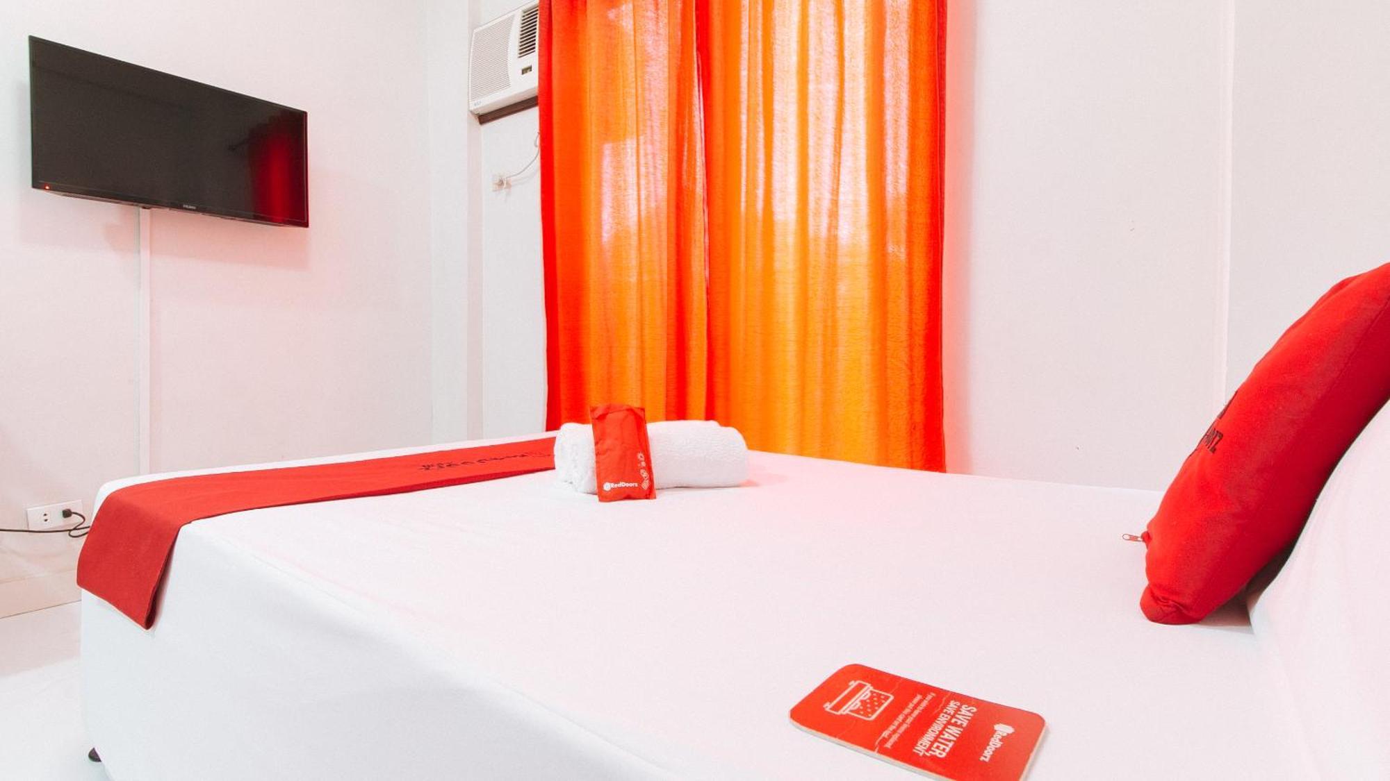 Hotel Reddoorz Near Naia Terminal 1 Paranaque City Exteriér fotografie