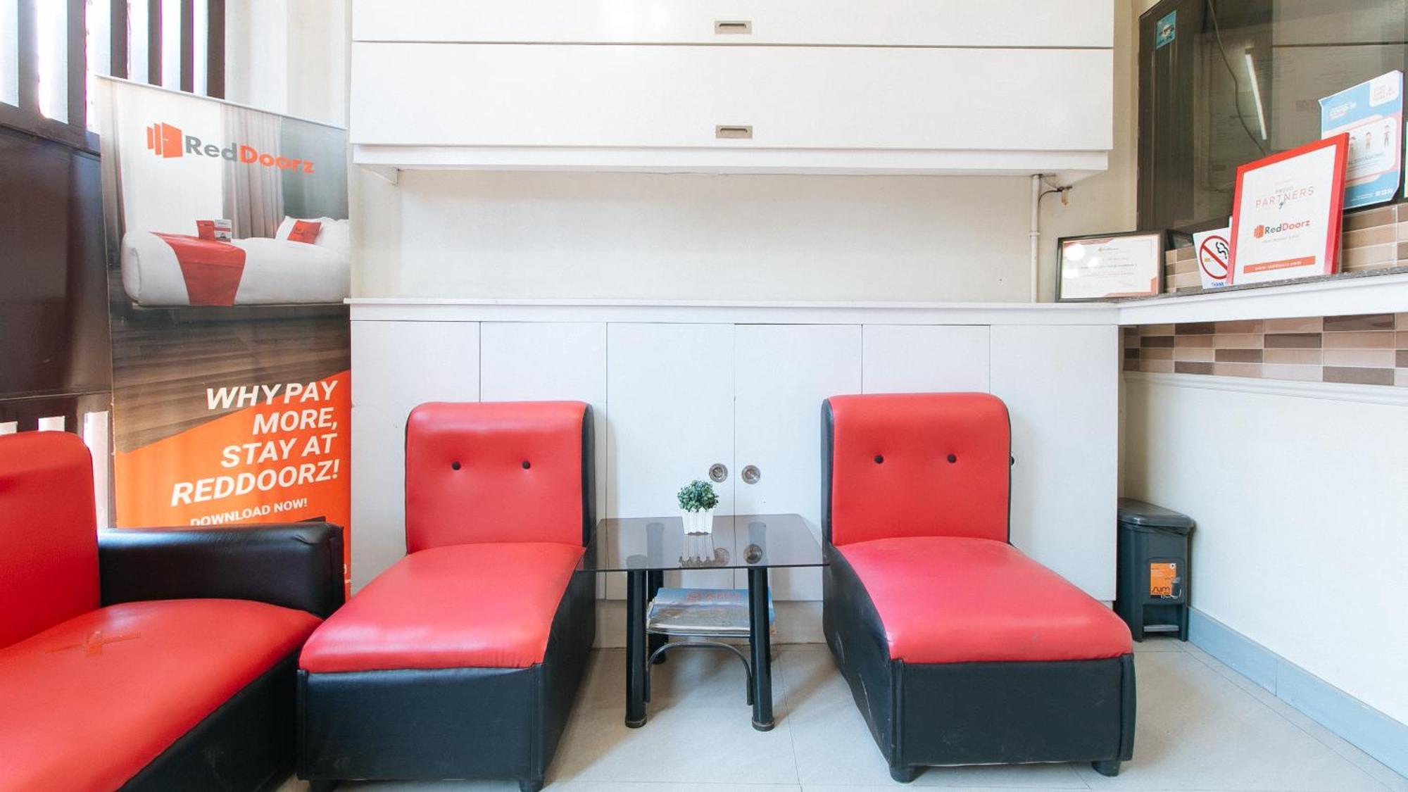 Hotel Reddoorz Near Naia Terminal 1 Paranaque City Exteriér fotografie